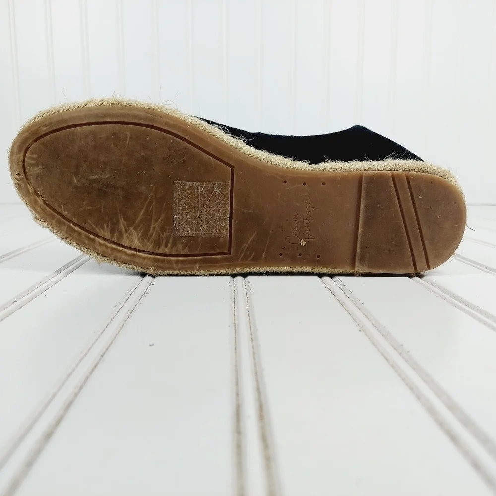 Crown Vintage Brae Black Escalope Summer Flat Espadrille I885